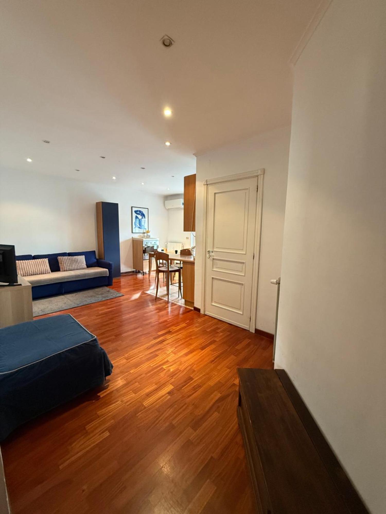 Of Joy - Vatican Apartamento