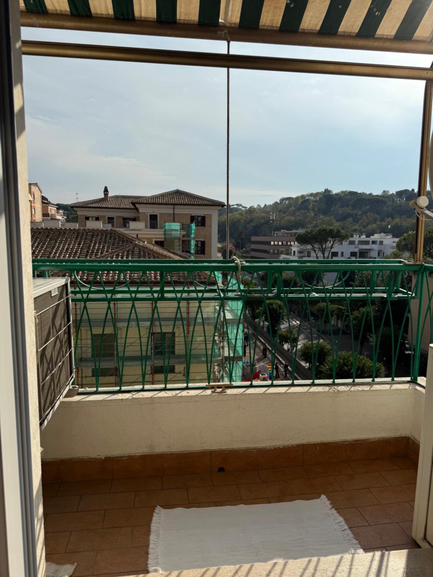 Of Joy - Vatican Apartment Rom